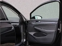 Volkswagen golf 1.5 etsi r-line | t-700-vr - afbeelding 35 van  54