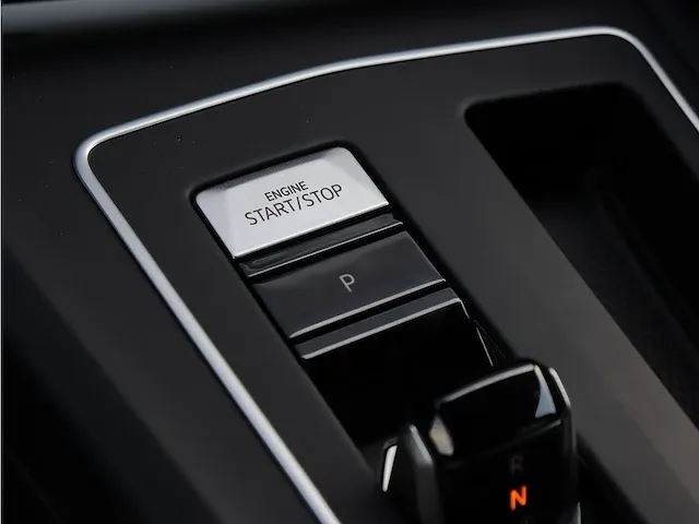 Volkswagen golf 1.5 etsi r-line | t-700-vr - afbeelding 29 van  54
