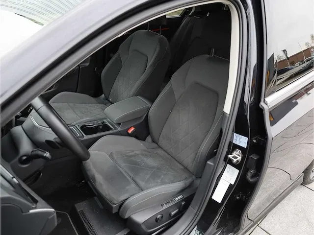 Volkswagen golf 1.5 etsi style automaat 2020 adaptive memory massage stoelverwarming 19''inch, r-139-vj - afbeelding 4 van  30