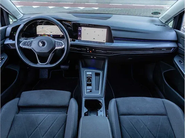 Volkswagen golf 1.5 etsi style automaat 2020 keyless go & entry iq light matrix led memory massage dodehoeksensor - afbeelding 6 van  33