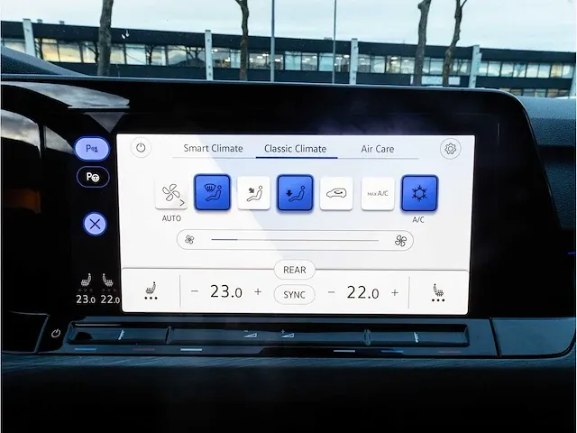 Volkswagen golf 1.5 etsi style automaat 2020 keyless go & entry iq light matrix led memory massage dodehoeksensor - afbeelding 13 van  33