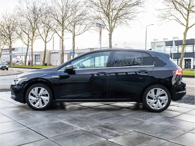 Volkswagen golf 1.5 etsi style automaat 2020 keyless go & entry iq light matrix led memory massage dodehoeksensor - afbeelding 12 van  33