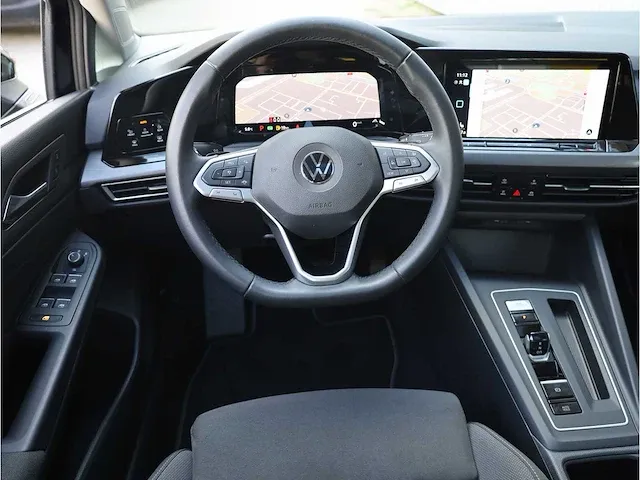 Volkswagen golf 1.5 etsi style automaat 2021 panoramadak iq light matrix led memory massage achterbank verwarmd - afbeelding 9 van  37