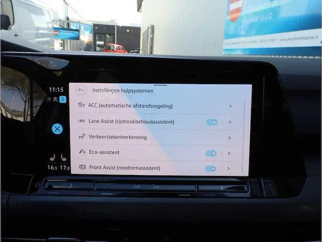 Volkswagen golf 1.5 etsi style automaat 2021 panoramadak iq light matrix led memory massage achterbank verwarmd - afbeelding 16 van  37