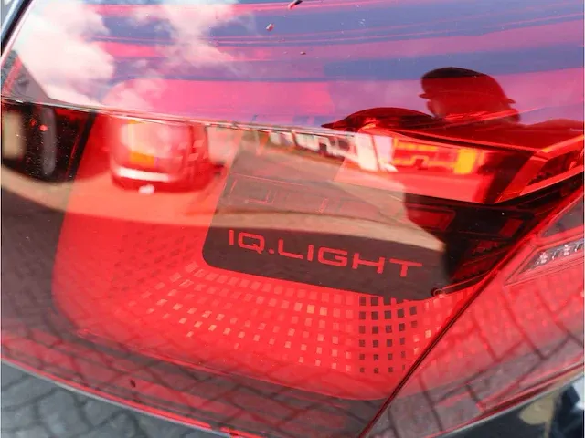 Volkswagen golf 1.5 etsi style automaat 2021 panoramadak iq light matrix led memory massage achterbank verwarmd - afbeelding 21 van  37
