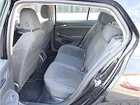 Volkswagen golf 1.5 etsi style automaat 2021 panoramadak iq light matrix led memory massage achterbank verwarmd - afbeelding 27 van  37