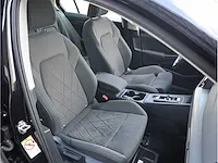 Volkswagen golf 1.5 etsi style automaat 2021 panoramadak iq light matrix led memory massage achterbank verwarmd - afbeelding 28 van  37