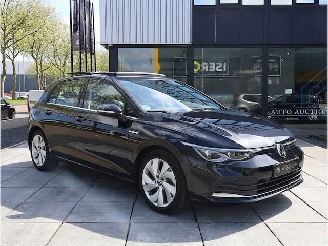 Volkswagen golf 1.5 etsi style automaat 2021 panoramadak iq light matrix led memory massage achterbank verwarmd - afbeelding 35 van  37