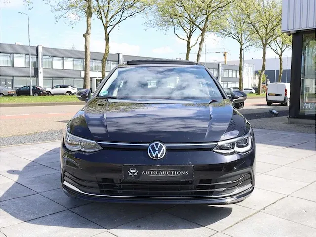 Volkswagen golf 1.5 etsi style automaat 2021 panoramadak iq light matrix led memory massage achterbank verwarmd - afbeelding 36 van  37