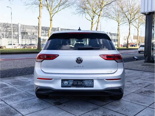 Volkswagen golf 1.5 etsi united automaat 2021 adaptive cruise stoel&stuurverwarmd carplay/android getint glas - afbeelding 25 van  30