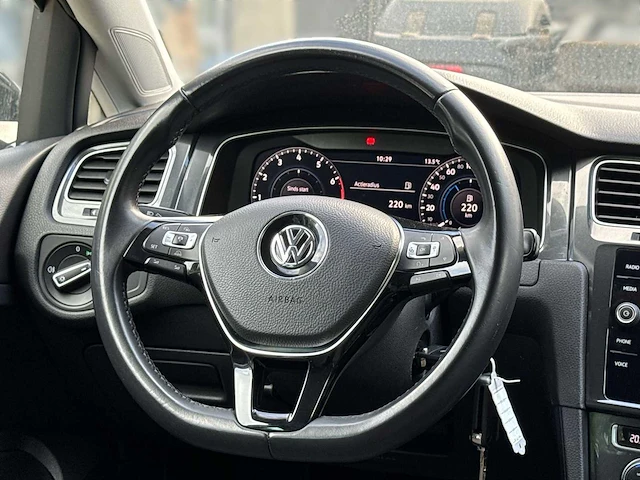 Volkswagen golf 1.5 tsi comfortline 2018 i - afbeelding 4 van  29