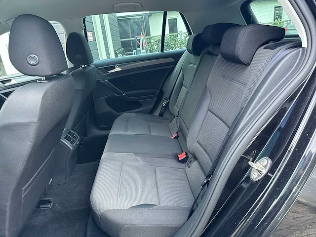 Volkswagen golf 1.5 tsi comfortline 2018 i - afbeelding 17 van  29
