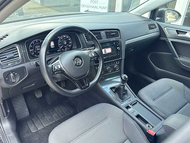 Volkswagen golf 1.5 tsi comfortline 2018 i - afbeelding 26 van  29