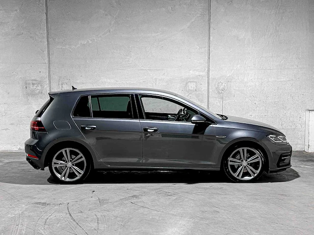 Volkswagen golf 1.5 tsi highline business r 150pk 2019, zd-532-l - afbeelding 2 van  51