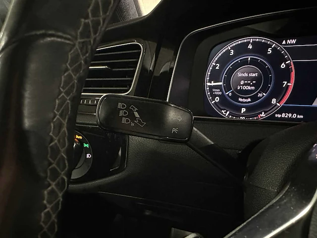 Volkswagen golf 1.5 tsi highline business r 150pk 2019, zd-532-l - afbeelding 19 van  51