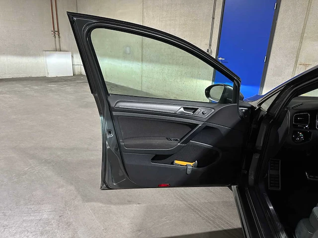 Volkswagen golf 1.5 tsi highline business r 150pk 2019, zd-532-l - afbeelding 33 van  51