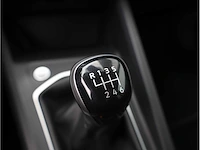 Volkswagen golf 1.5 tsi life 2020 camera stoelverwarming adaptive navigatiesysteem - afbeelding 13 van  27