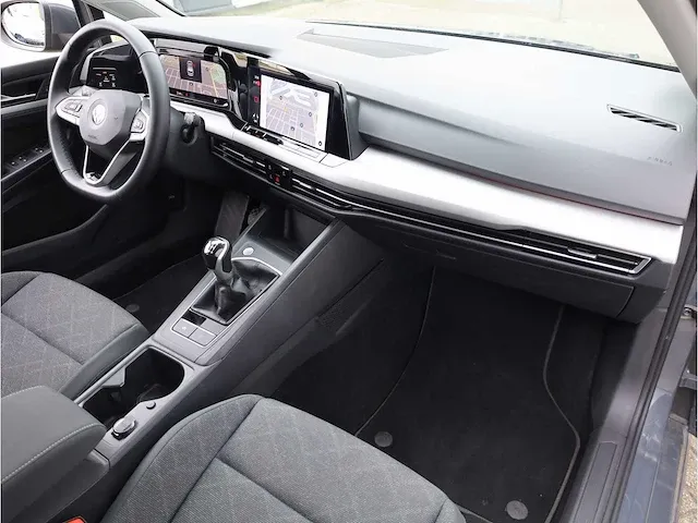 Volkswagen golf 1.5 tsi life 2020 camera stoelverwarming adaptive navigatiesysteem - afbeelding 2 van  27