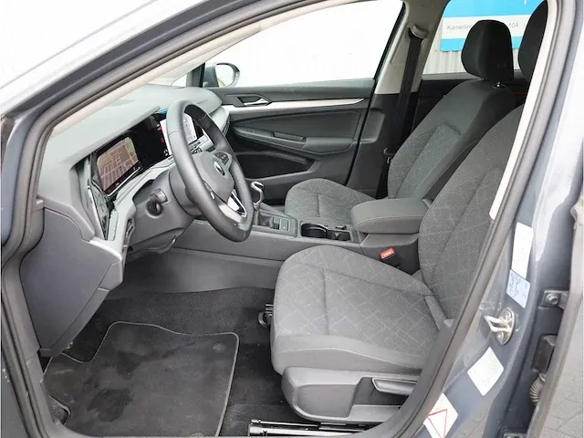 Volkswagen golf 1.5 tsi life 2020 camera stoelverwarming adaptive navigatiesysteem - afbeelding 6 van  27