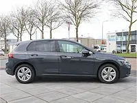 Volkswagen golf 1.5 tsi life 2020 camera stoelverwarming adaptive navigatiesysteem - afbeelding 24 van  27