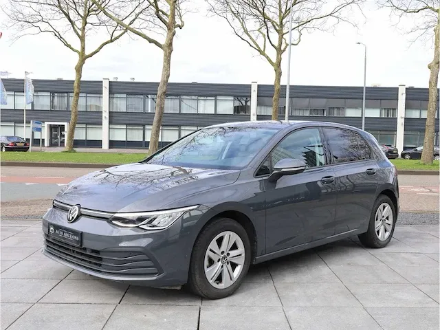 Volkswagen golf 1.5 tsi life 2020 camera stoelverwarming adaptive navigatiesysteem - afbeelding 27 van  27