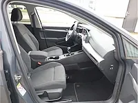 Volkswagen golf 1.5 tsi life 2020 camera stoelverwarming adaptive navigatiesysteem - afbeelding 3 van  27