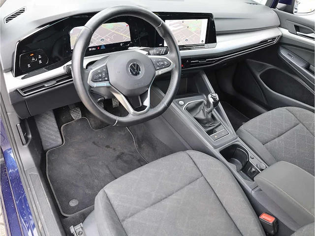 Volkswagen golf 1.5 tsi life 2021 virtual cockpit navigatiesysteem carplay led - afbeelding 2 van  26