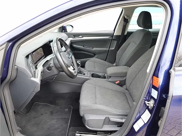 Volkswagen golf 1.5 tsi life 2021 virtual cockpit navigatiesysteem carplay led - afbeelding 3 van  26