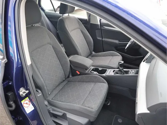 Volkswagen golf 1.5 tsi life 2021 virtual cockpit navigatiesysteem carplay led - afbeelding 5 van  26