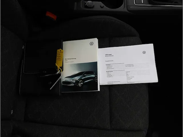 Volkswagen golf 1.5 tsi life 2021 virtual cockpit navigatiesysteem carplay led - afbeelding 19 van  26