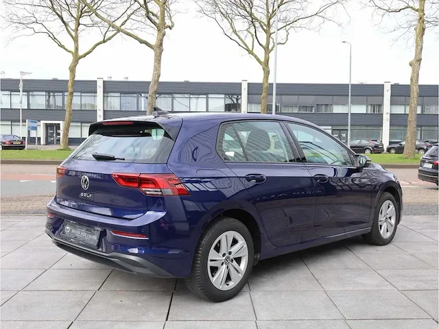 Volkswagen golf 1.5 tsi life 2021 virtual cockpit navigatiesysteem carplay led - afbeelding 22 van  26