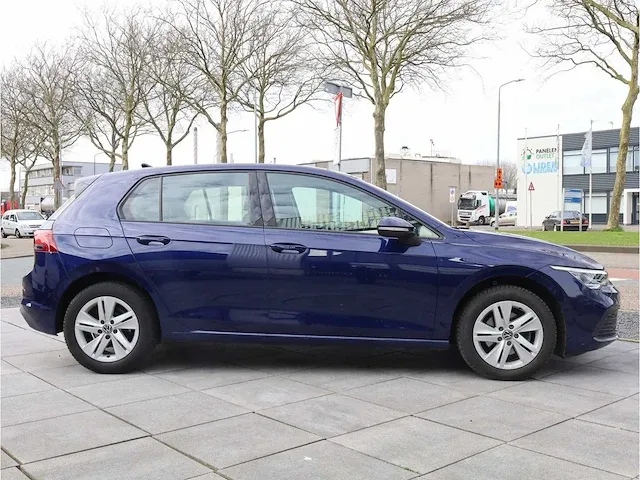Volkswagen golf 1.5 tsi life 2021 virtual cockpit navigatiesysteem carplay led - afbeelding 23 van  26