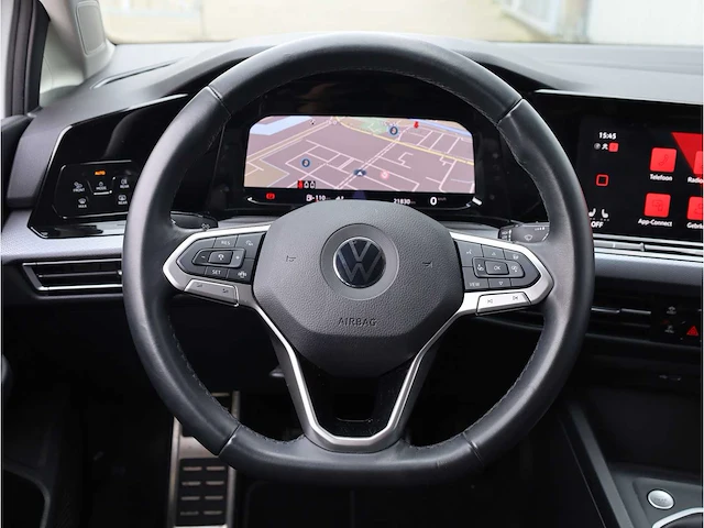 Volkswagen golf 1.5 tsi life business automaat 2022 camera adaptive carplay stoelverwarming led dab - afbeelding 10 van  38