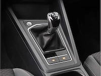 Volkswagen golf 1.5 tsi life business automaat 2022 camera adaptive carplay stoelverwarming led dab - afbeelding 14 van  38