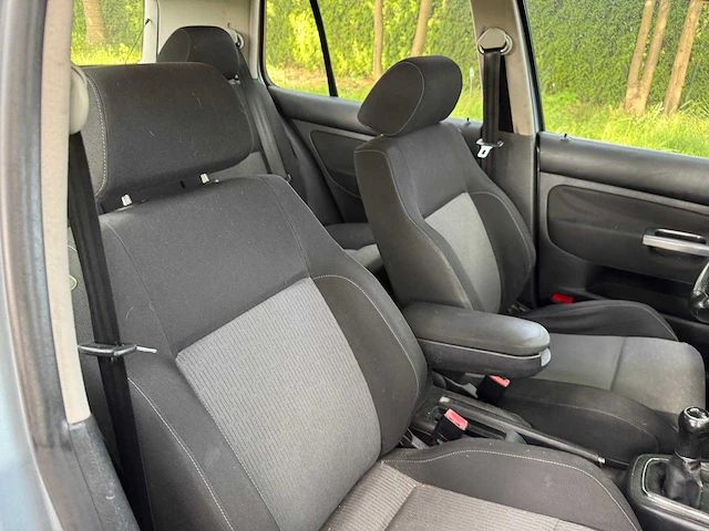 Volkswagen golf 1.6-16v fsi pacific 13-nh-kk - afbeelding 8 van  18