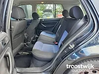 Volkswagen golf 1.6-16v highline 09-gs-vf - afbeelding 9 van  20
