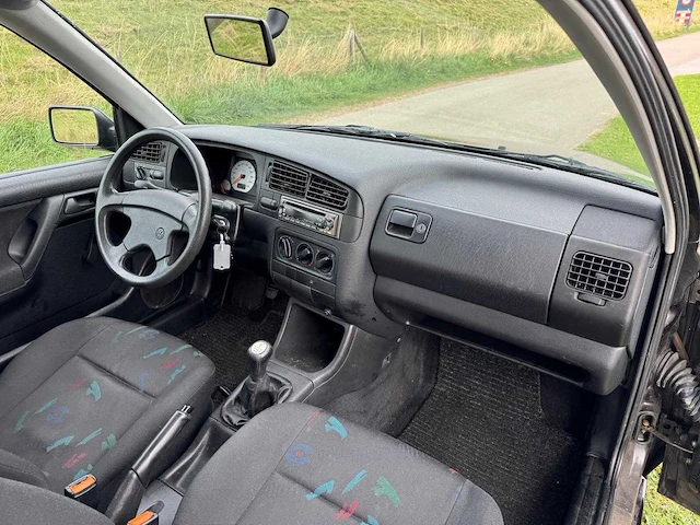 Volkswagen golf 1.6 cl 77000 km rolling stones ls-fg-24 - afbeelding 6 van  21