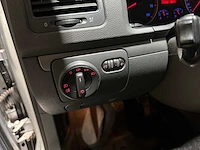 Volkswagen golf 1.6 fsi comfortline 116pk 2005, 01-pz-rk - afbeelding 15 van  39