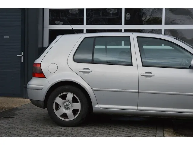 Volkswagen golf 1.6 highline | 1999 | apk tot september 2024 | - afbeelding 25 van  25