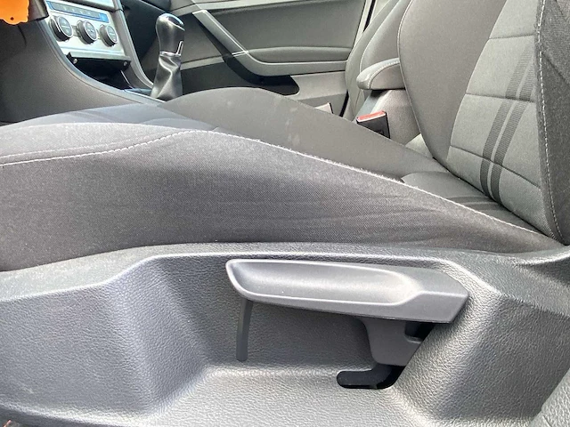 Volkswagen golf 1.6 tdi comfortline 2016 | kb-106-p - afbeelding 3 van  35