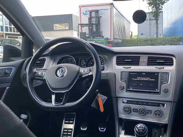 Volkswagen golf 1.6 tdi comfortline 2016 | kb-106-p - afbeelding 25 van  35