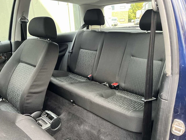 Volkswagen golf 1.6 trendline 2000 | 40-ft-xr i - afbeelding 16 van  25