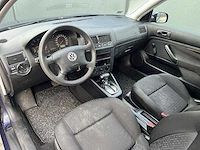 Volkswagen golf 1.6 trendline 2000 | 40-ft-xr i - afbeelding 22 van  25