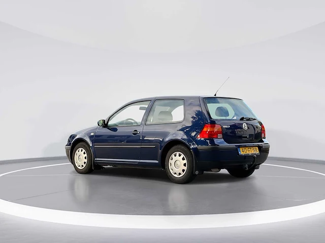 Volkswagen golf 1.6 trendline 2000 | 40-ft-xr i - afbeelding 25 van  25