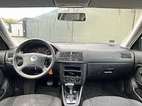Volkswagen golf 1.6 trendline 2000 | 40-ft-xr i - afbeelding 17 van  25
