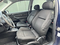 Volkswagen golf 1.6 trendline 2000 | 40-ft-xr i - afbeelding 20 van  25