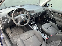 Volkswagen golf 1.6 trendline 2000 | 40-ft-xr i - afbeelding 22 van  25