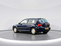 Volkswagen golf 1.6 trendline 2000 | 40-ft-xr i - afbeelding 25 van  25