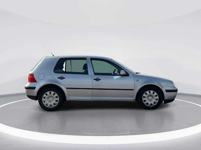 Volkswagen golf 1.9 tdi car 2002 | 19-js-gn i - afbeelding 15 van  19