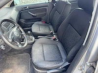 Volkswagen golf 1.9 tdi car 2002 | 19-js-gn i - afbeelding 17 van  19